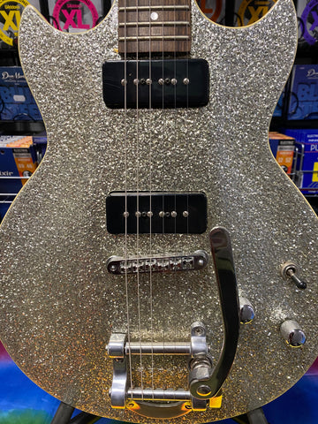 Aria Pro II PE electric guitar with bigsby in silver flake - S/H