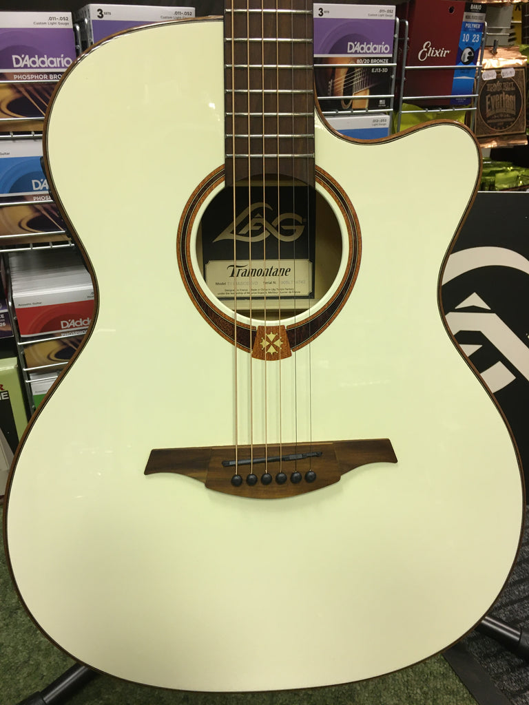 Lag Tramontane T118ASCE-IVO Auditorium slim cutaway electro-acoustic in ivory white