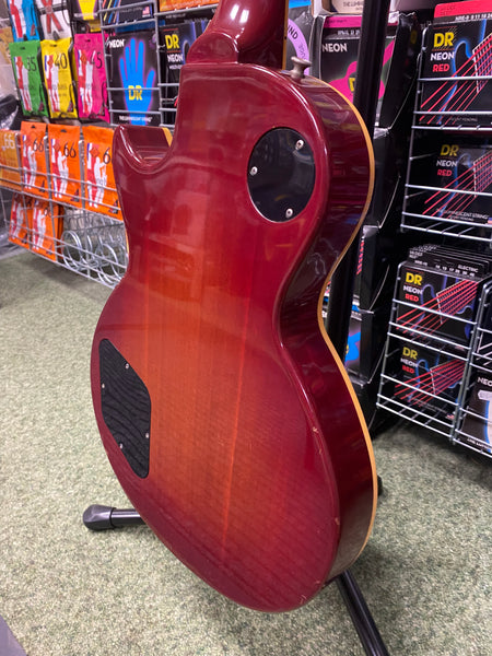 Yamaha SL800 electric guitar in cherry sunburst - Made in Japan