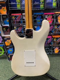 Memphis strat style guitar in olympic white S/H
