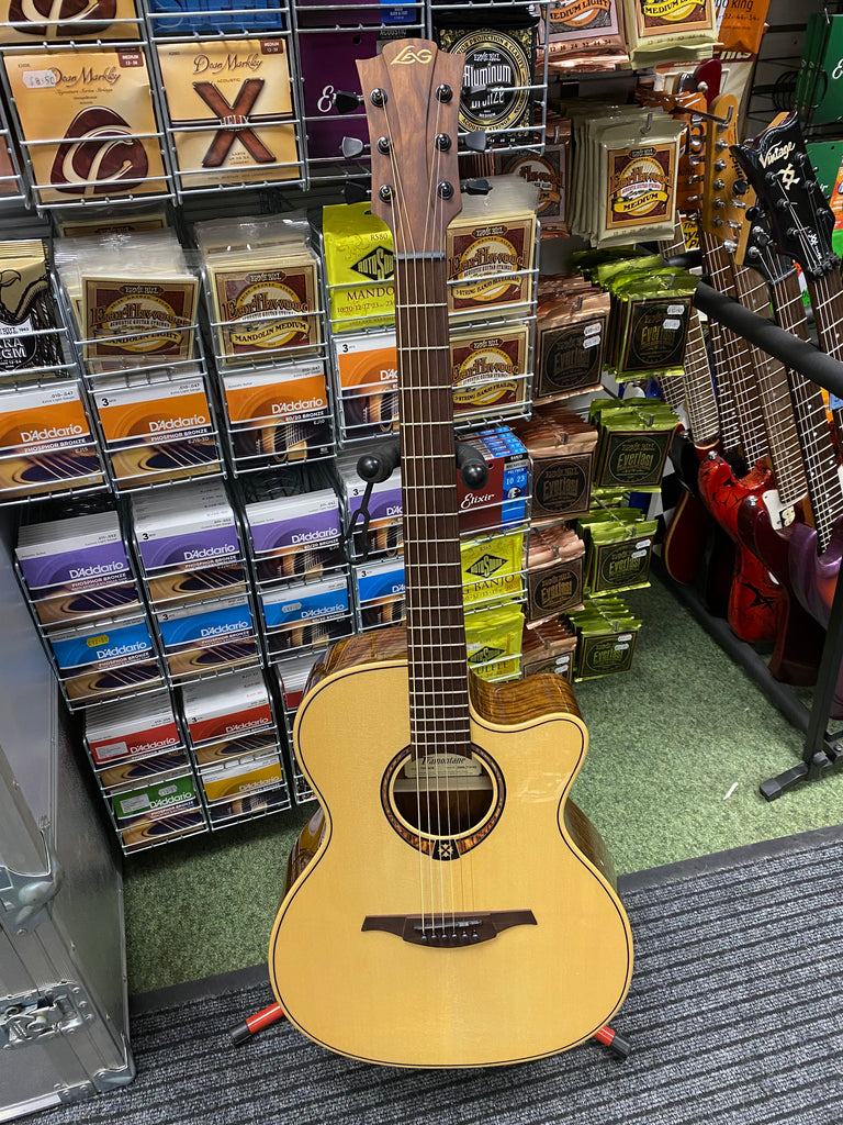 Lag Tramontane T318ACE Auditorium cutaway electro-acoustic guitar