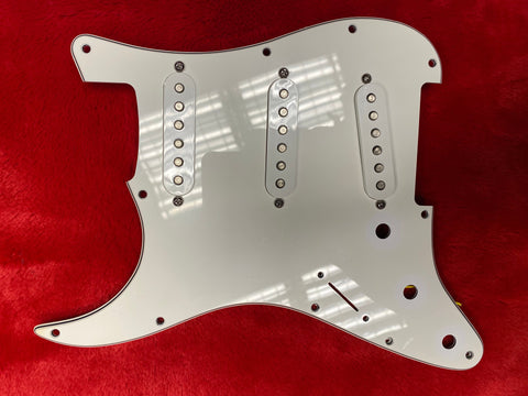 Fender stratocaster loaded scratchplate