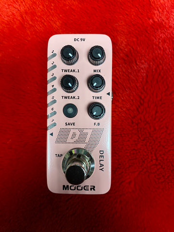 Mooer D7 micro series delay pedal