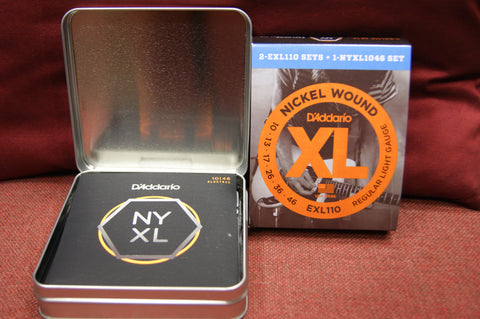 D'Addario strings EXL110 / NYXL1046 in gift tin