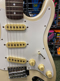 Memphis strat style guitar in olympic white S/H